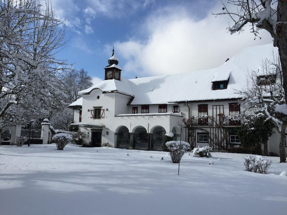 Hotel Schloss Leonstain Portschach am Woerthersee Exterior foto