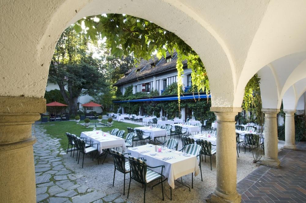 Hotel Schloss Leonstain Portschach am Woerthersee Exterior foto